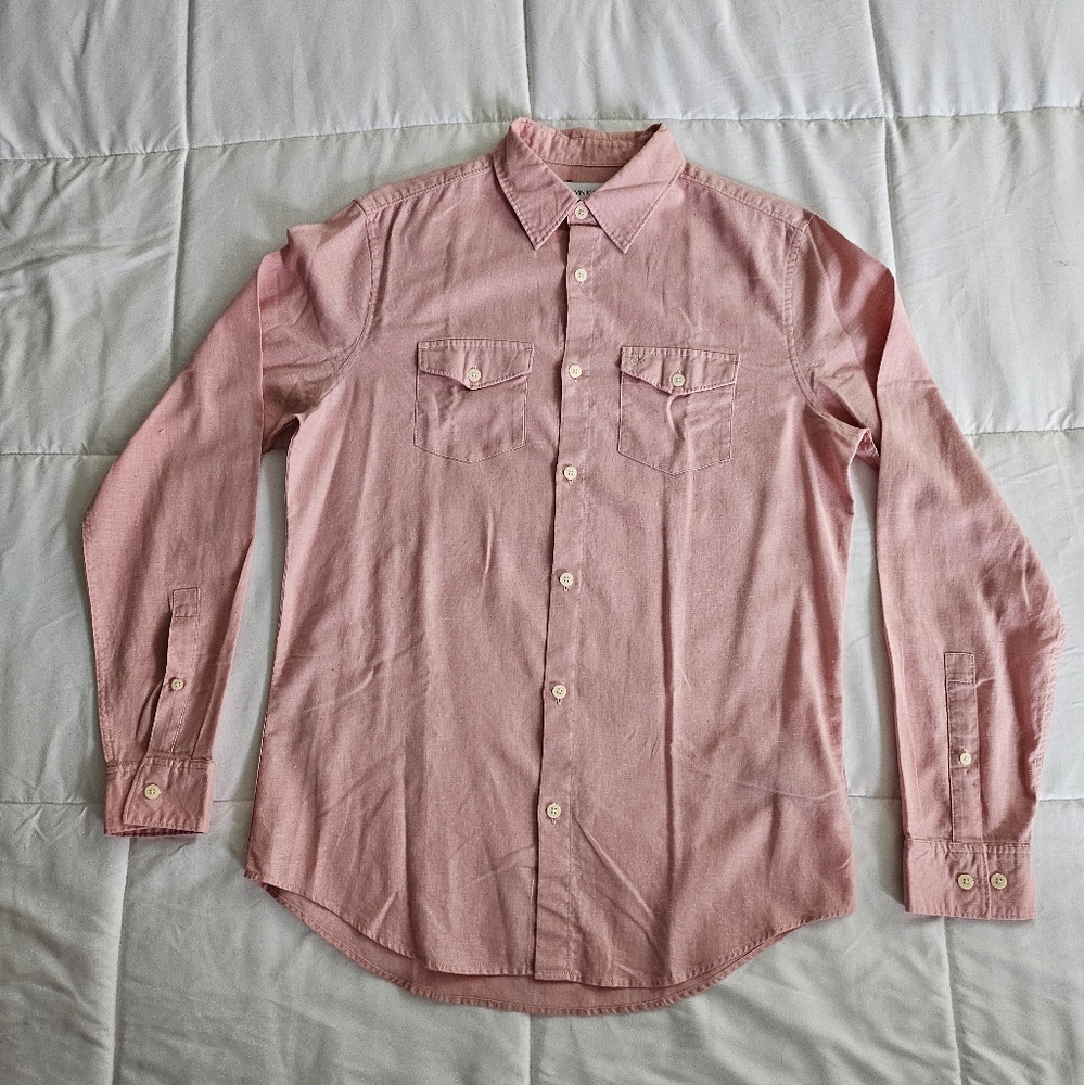 Calvin Klein Men's Casual Pink Button-Down Shirt